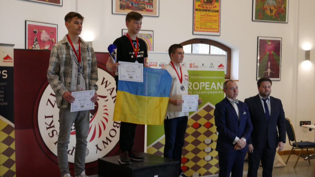 Latvijas pārstāvji no U27 Eiropas čempionāta atved vienu medaļu