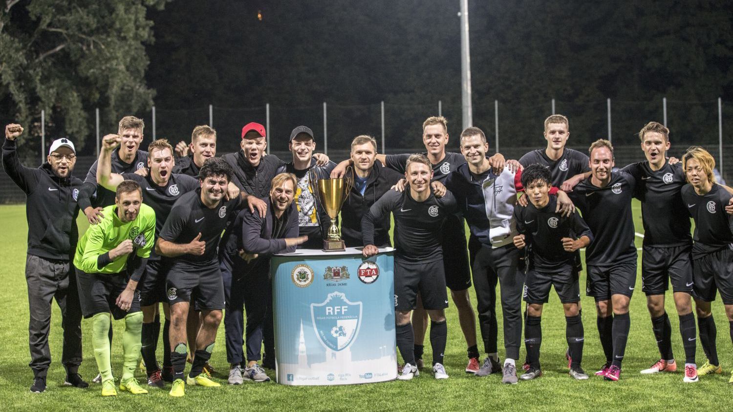FC “Caramba Riga” priekšlaikus kļūst par Rīgas čempionāta uzvarētāju