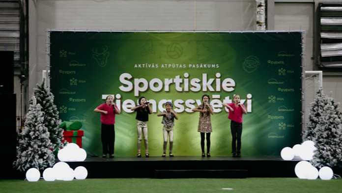 Rīgā aizritējuši aizraujošie “Sportiskie Ziemassvētki” ar X faktors uzvarētājas Grētas koncertu