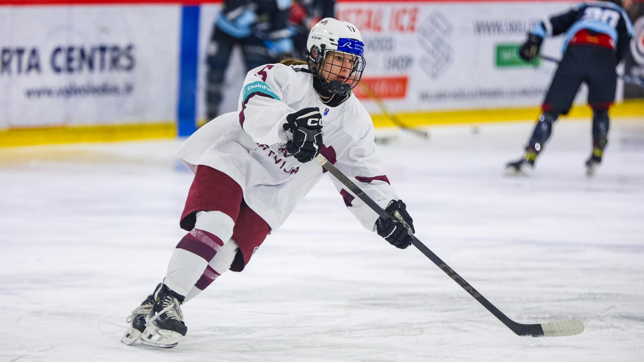 Latvijas sieviešu hokeja izlase gatavojas Pasaules čempionātam un pārbaudes spēlei pret Polijas izlasi