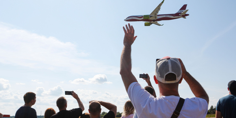 Latvijas aviācijas svētkiem – 100