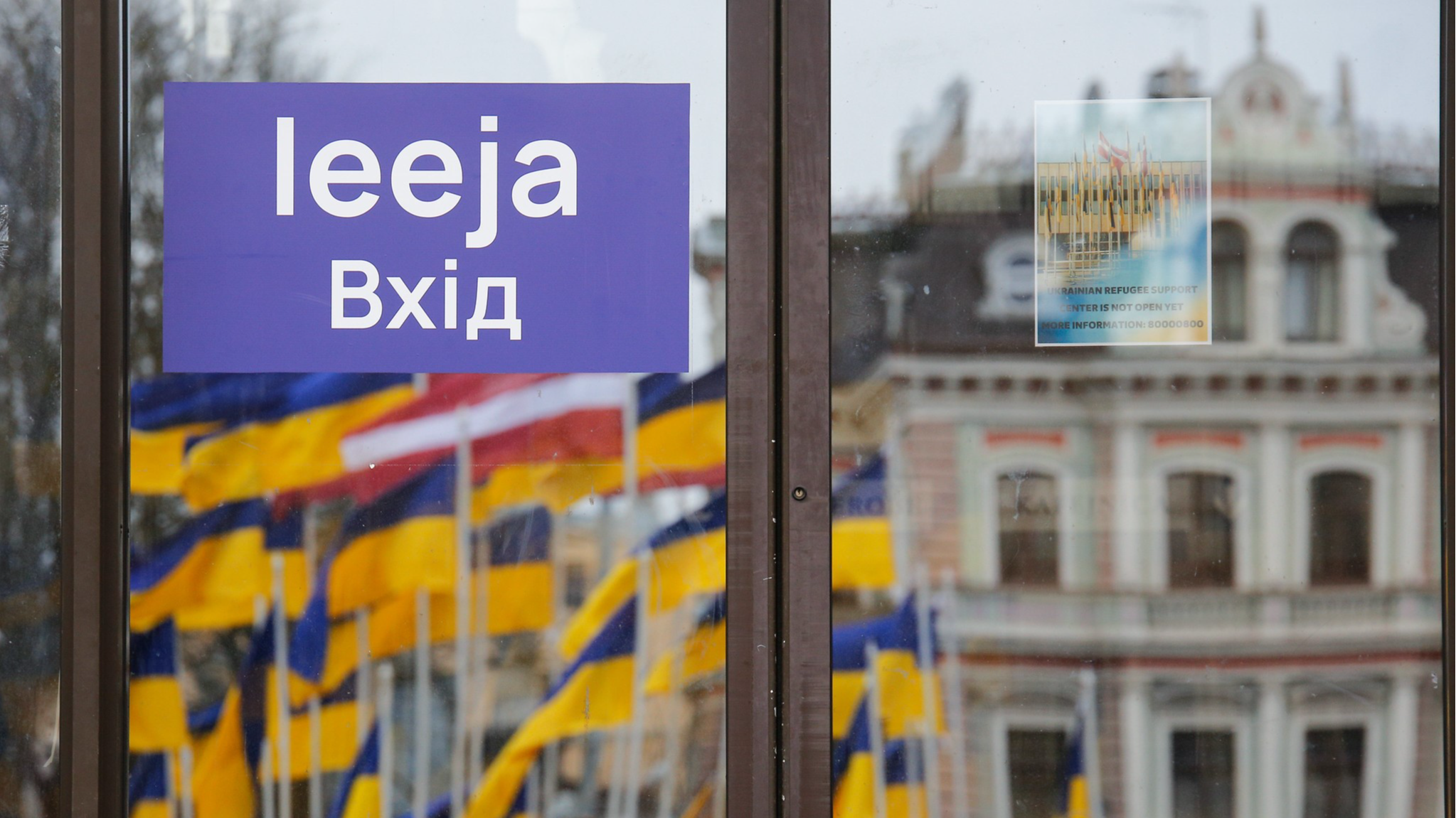 Atbalsta centrā Rīgas Kongresu namā reģistrētas jau vairāk nekā 685 personas no Ukrainas 