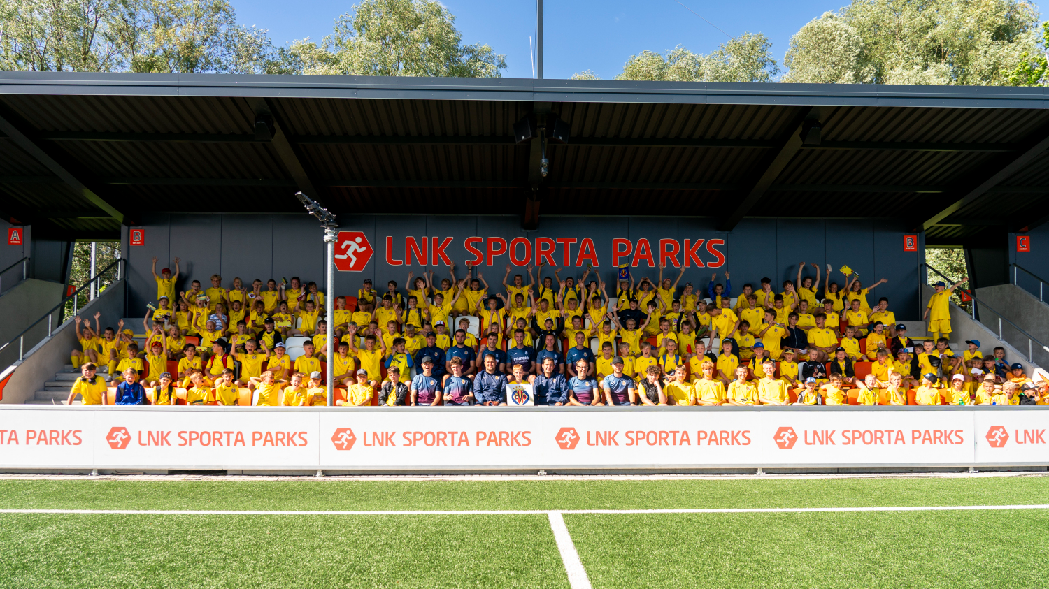 Papildus pieteikšanās futbola nometnei "Villarreal CF Summer Camp"