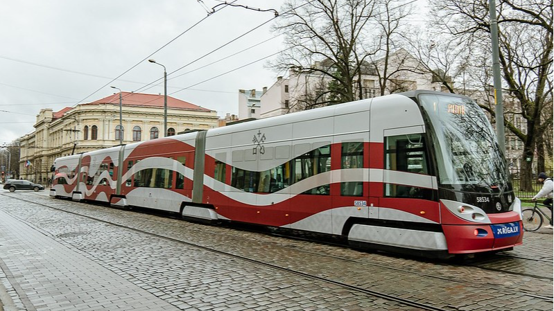 Lāčplēša dienā iedegs svecītes Brāļu kapos, dosies lāpu gājienā un dziedās spēka dziesmas