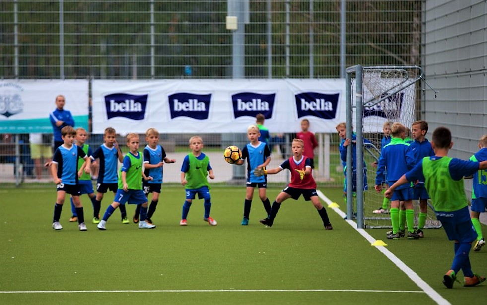 7 un 8 gadus jaunie futbolisti atklāj “Rīga BUMBO! Rudenī “ turnīru sēriju