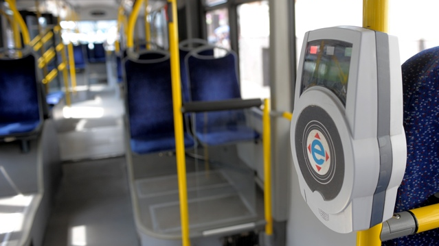 9. un 12. klašu skolēni no 18. maija “Rīgas satiksmes” sabiedriskajā transportā darba dienās var pārvietoties bez maksas