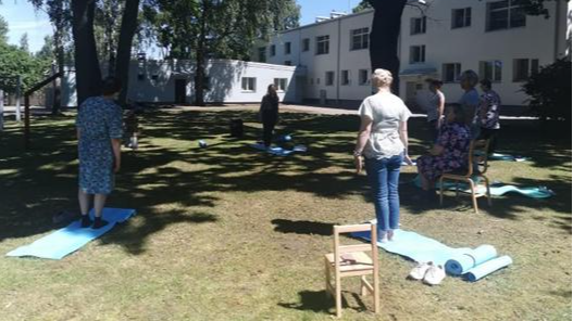 Jogas nodarbības iestādes darbiniekiem