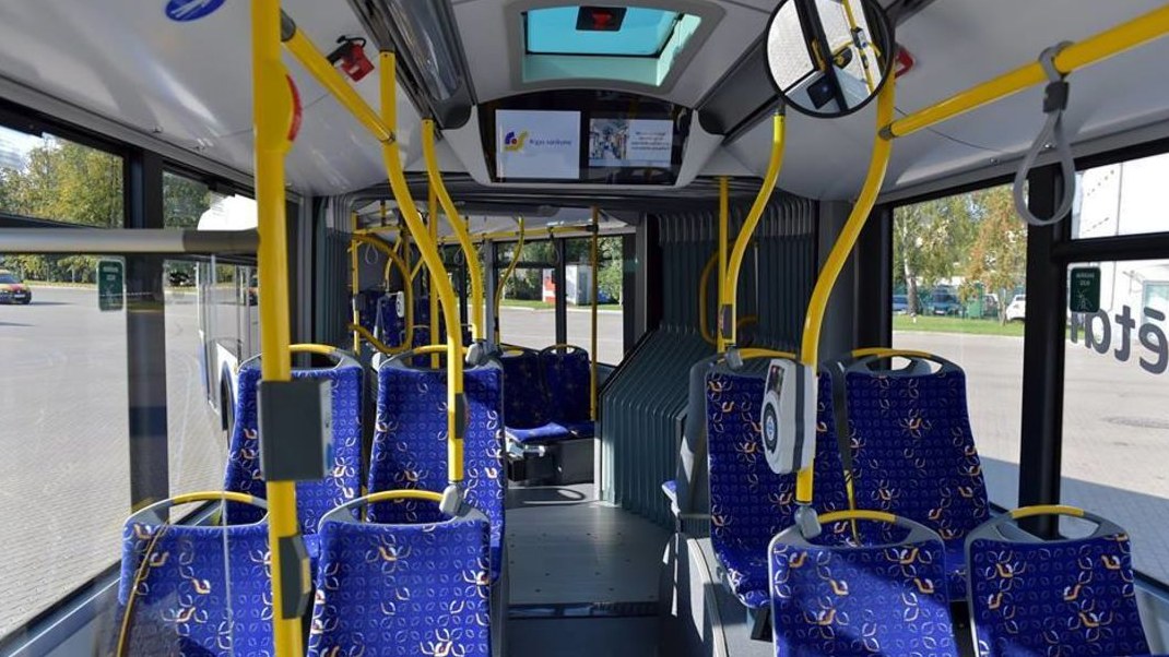Uz laiku atceļ atlaides Rīgas sabiedriskajā transportā