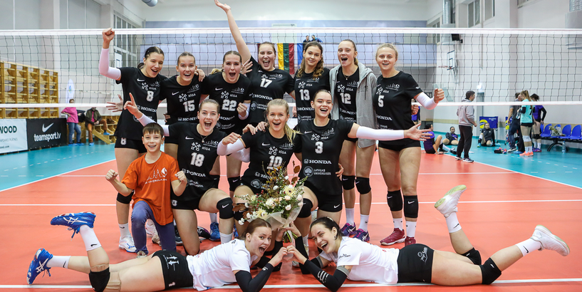 Divas svarīgas uzvaras RVS/LU komandai