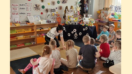 Rīgas 273. pirmsskolas izglītības iestādes sadarbība ar Rīgas Purvciema vidusskolas sākumskolas  pedagogiem