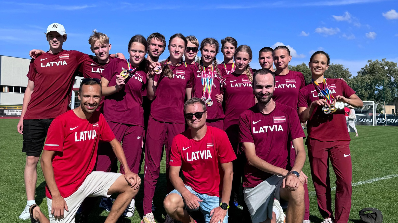 “Arkādija” vieglatlētiem ar godalgām ievērojams ieguldījums Baltijas komandu čempionātā U16 un U18