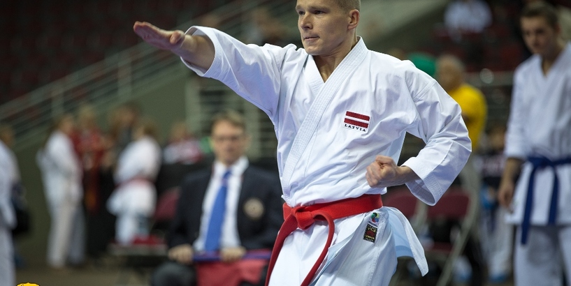 Latvijas karatisti cīnās pasaules čempionātā 