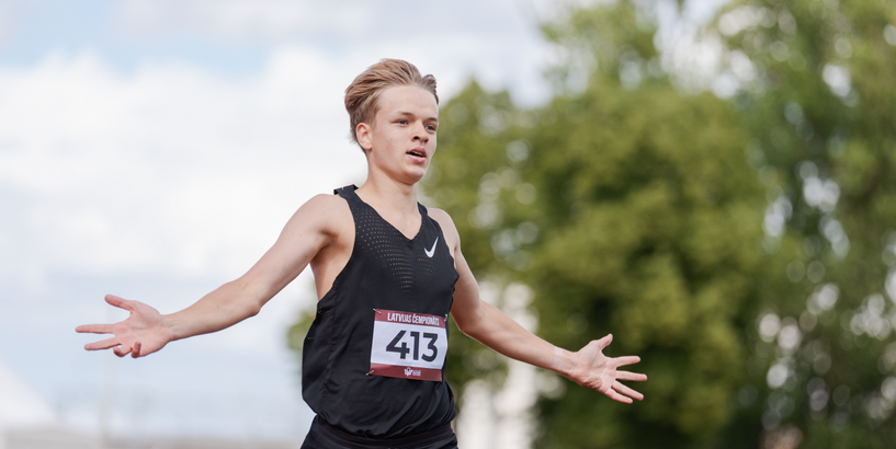 Arkādiešiem Vaisjūnam, Malnačai, Celmam vairākas uzvaras Latvijas čempionāta U18 vieglatlētikā