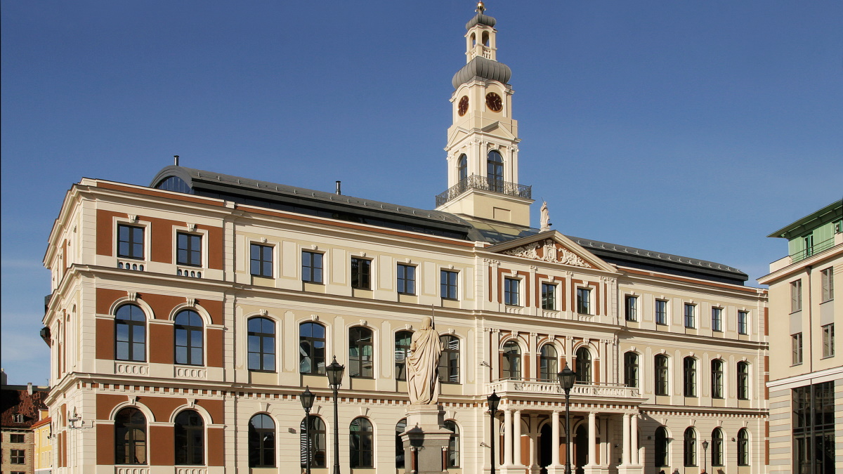 Atbalsta jaunu Erasmus+ projektu īstenošanu Rīgas Zolitūdes ģimnāzijā un Rīgas Valdorfskolā