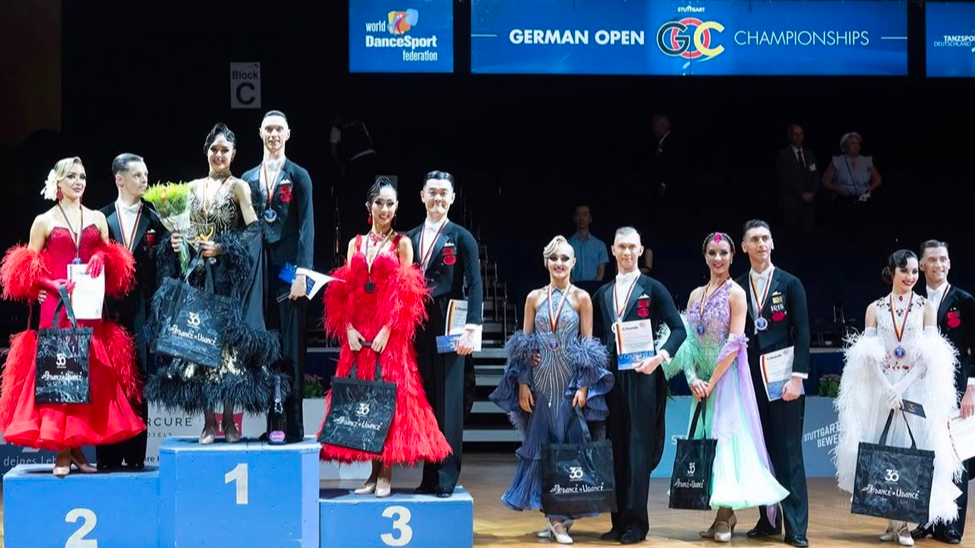 Latvijas pāriem trīs uzvaras prestižajā “German open” sporta dejās