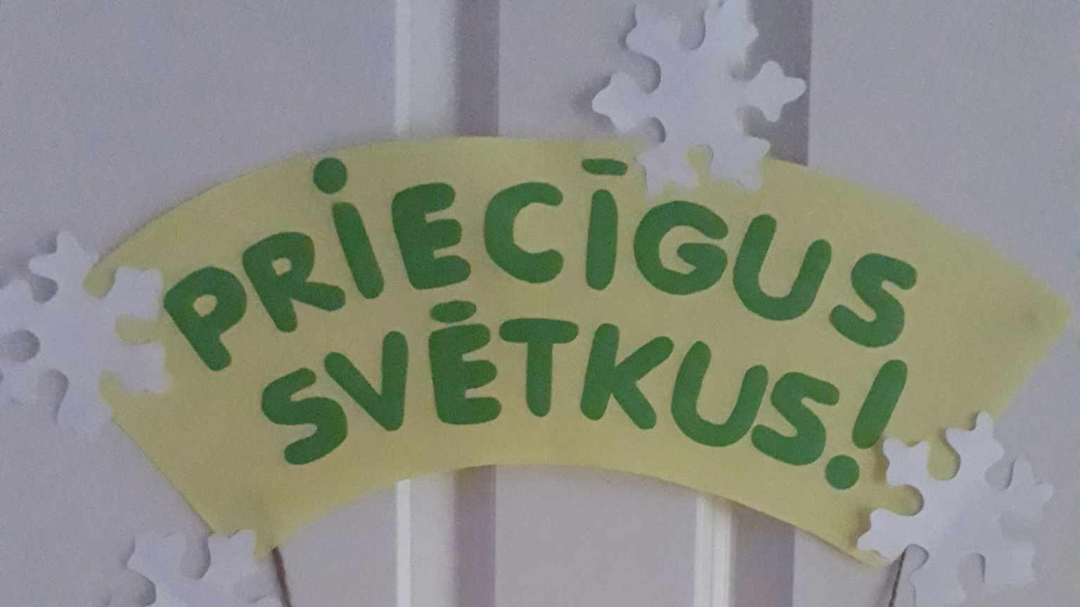 Svētku noskaņojumu veidojot