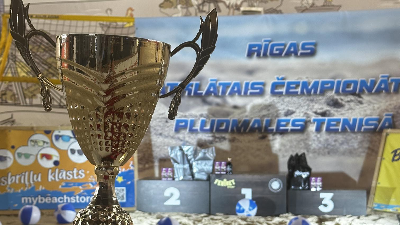 Noskaidroti uzvarētāji Rīgas atklātajā čempionātā pludmales tenisā