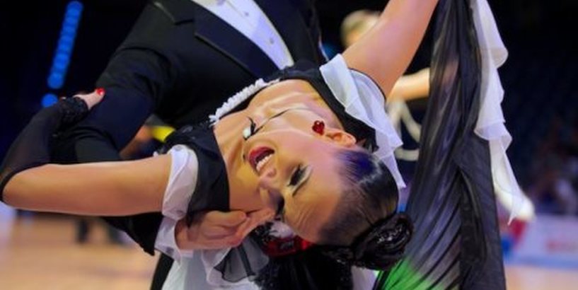 Latvijas pāris finālā Pasaules kausā Standartdejās