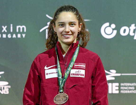 Latvijas paukotāja Prošina izcīna bronzu prestižajā Starptautiskās Paukošanas federācijas Grand Prix posmā Budapeštā