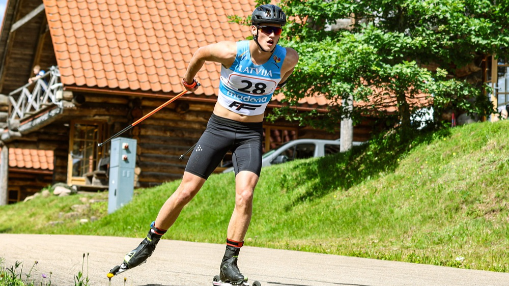 Rīgas sporta skolas “Arkādija” pārstāvju sekmīgie starti Latvijas čempionāta otrajā posmā rollerslēpošanā