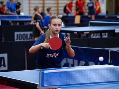 Arina_Glazunova_LAT.jpg