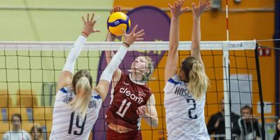 Latvijas volejbolistes EČ kvalifikācijas turnīru noslēdz ar zaudējumu Slovākijai 